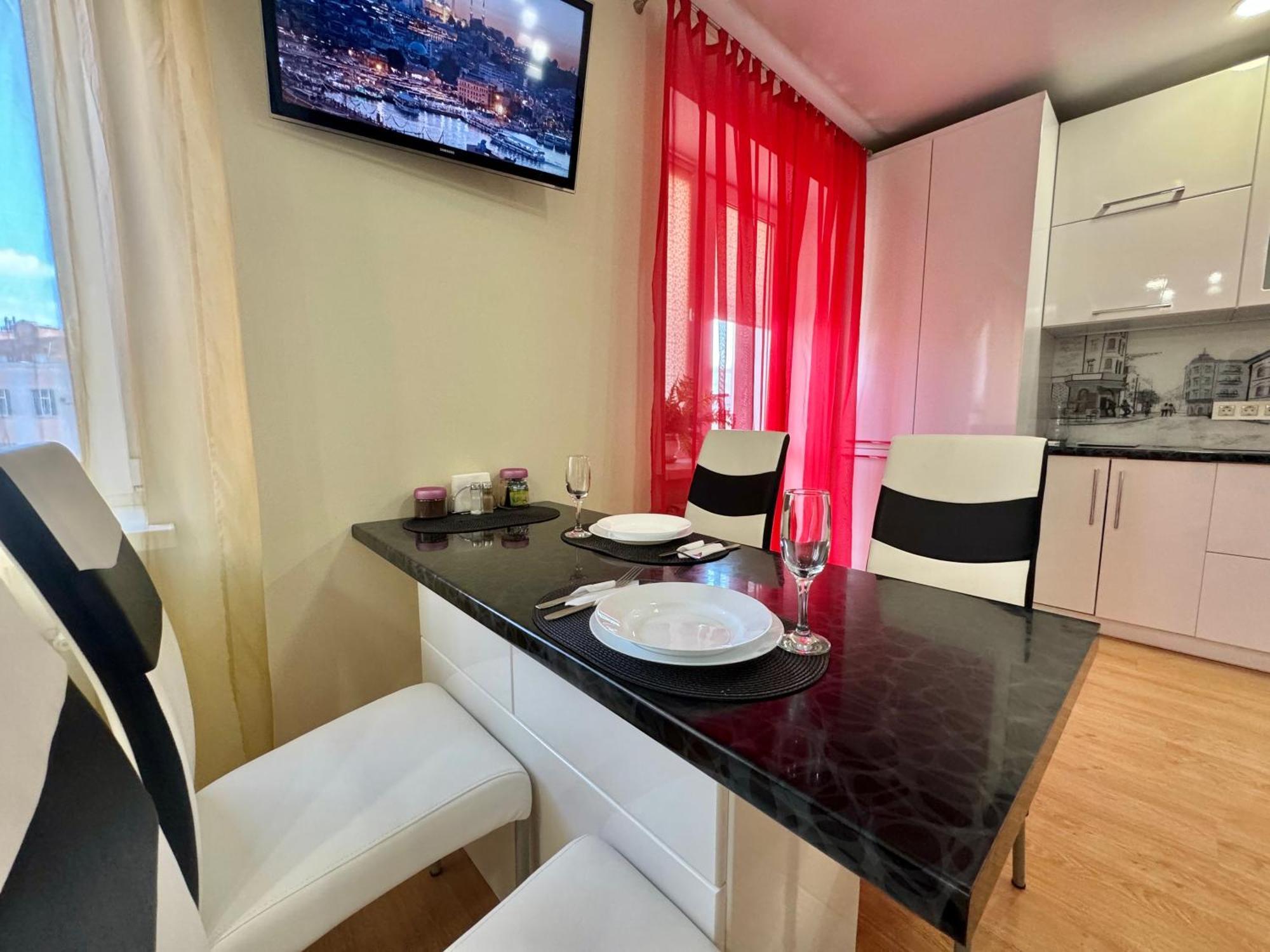 Apartpoltava Затишна 1-Кімнатна Студія,Новобудова В Самому Центрі Міста, Банківський Чек Ngoại thất bức ảnh